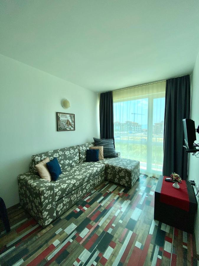 Прекрасен Апартамент С Изглед Към Морето Сарафово 2 Burgas Exteriör bild